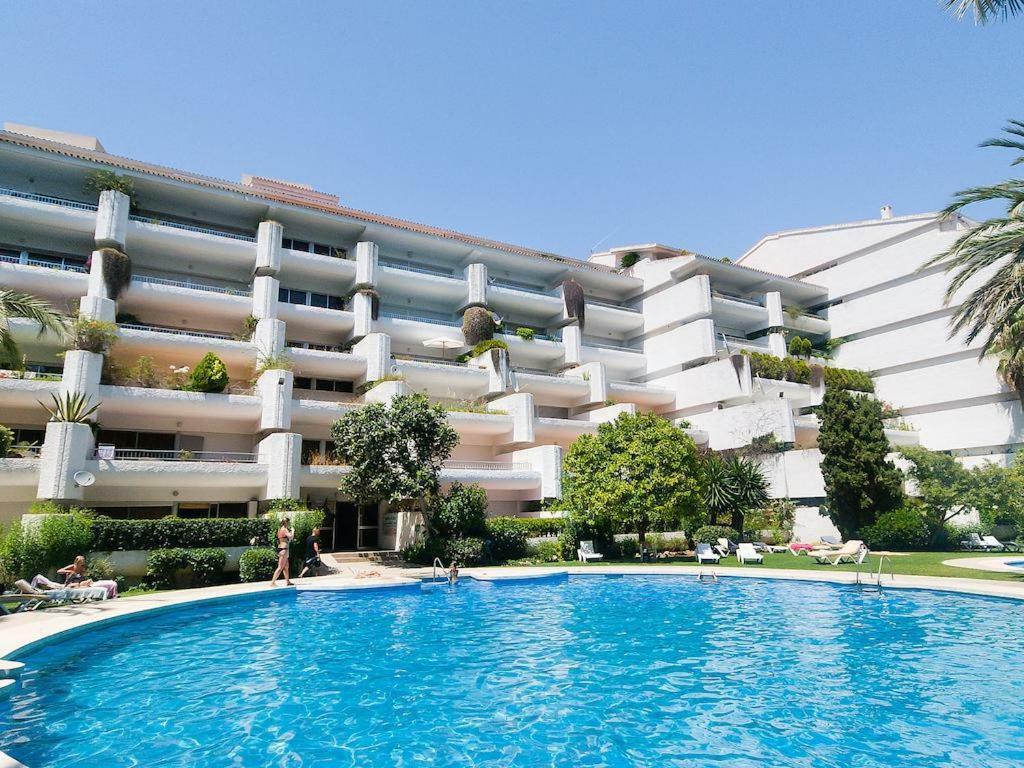 Marbella Center New And Luxurious Apartment On The Beach 627 Exterior photo